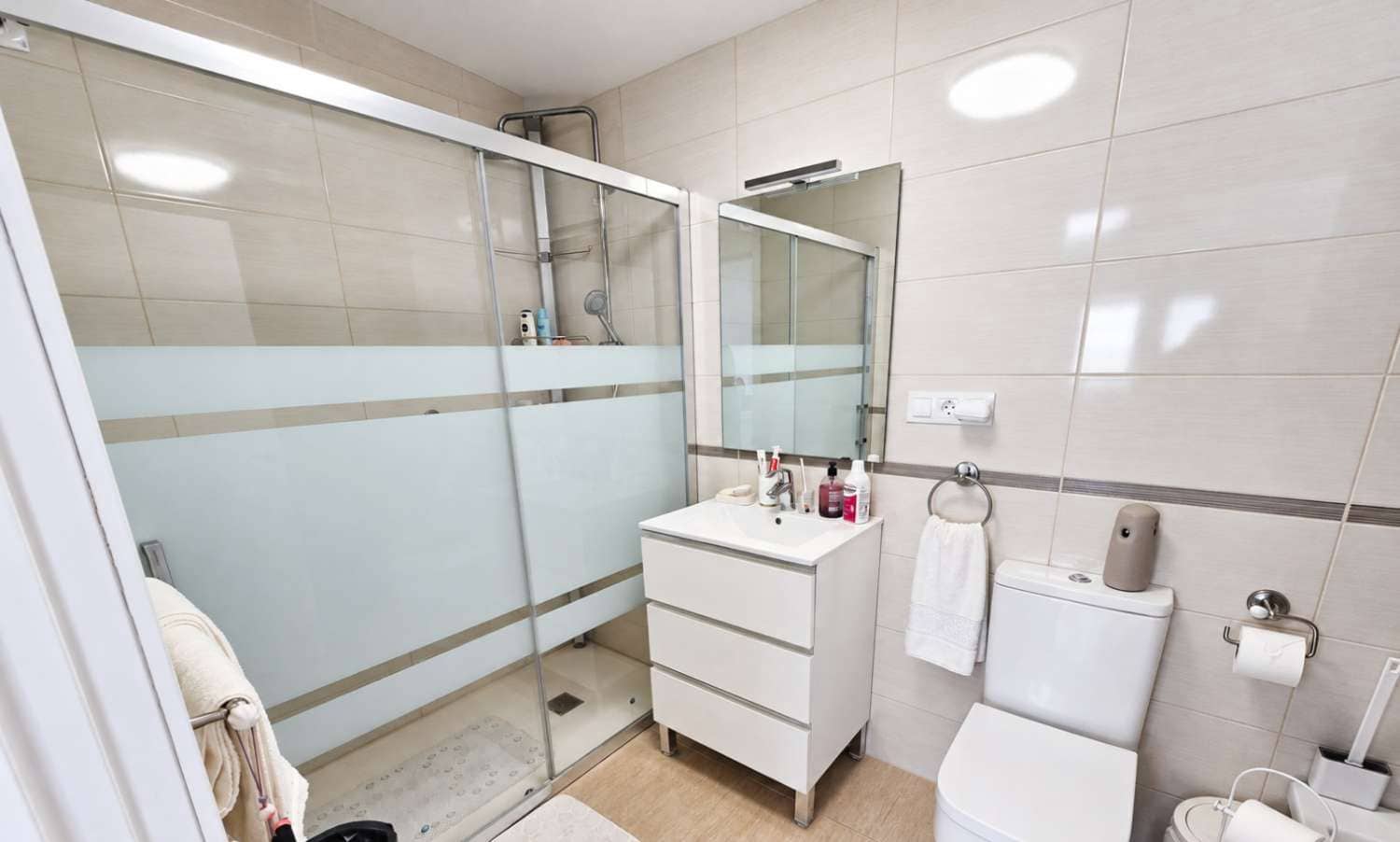 10 Zimmer Villa zu verkaufen in Alhaurin de la Torre mit Pool Garage - 1.500.000 € (Ref: 10166114)