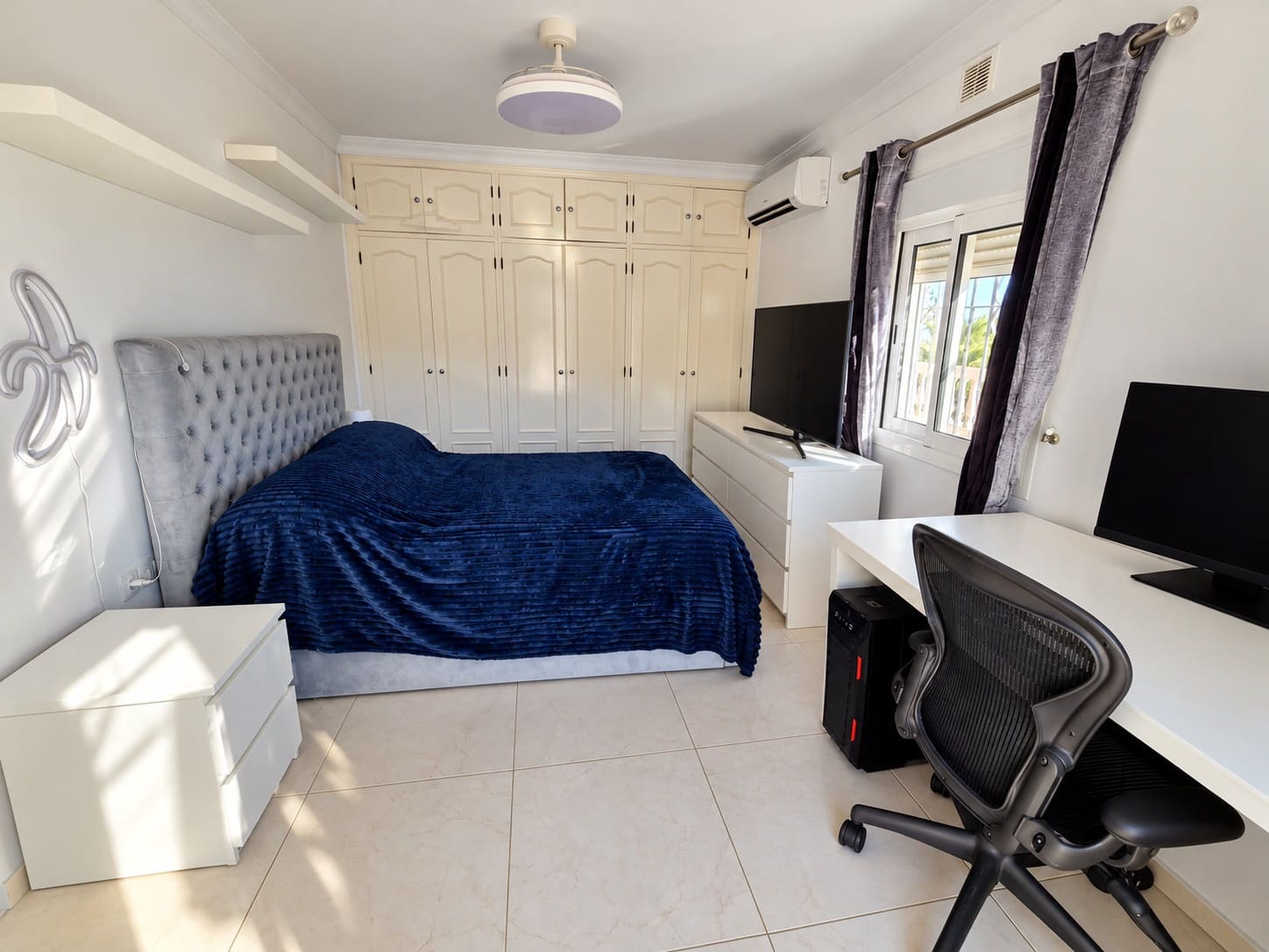 10 Zimmer Villa zu verkaufen in Alhaurin de la Torre mit Pool Garage - 1.500.000 € (Ref: 10166114)
