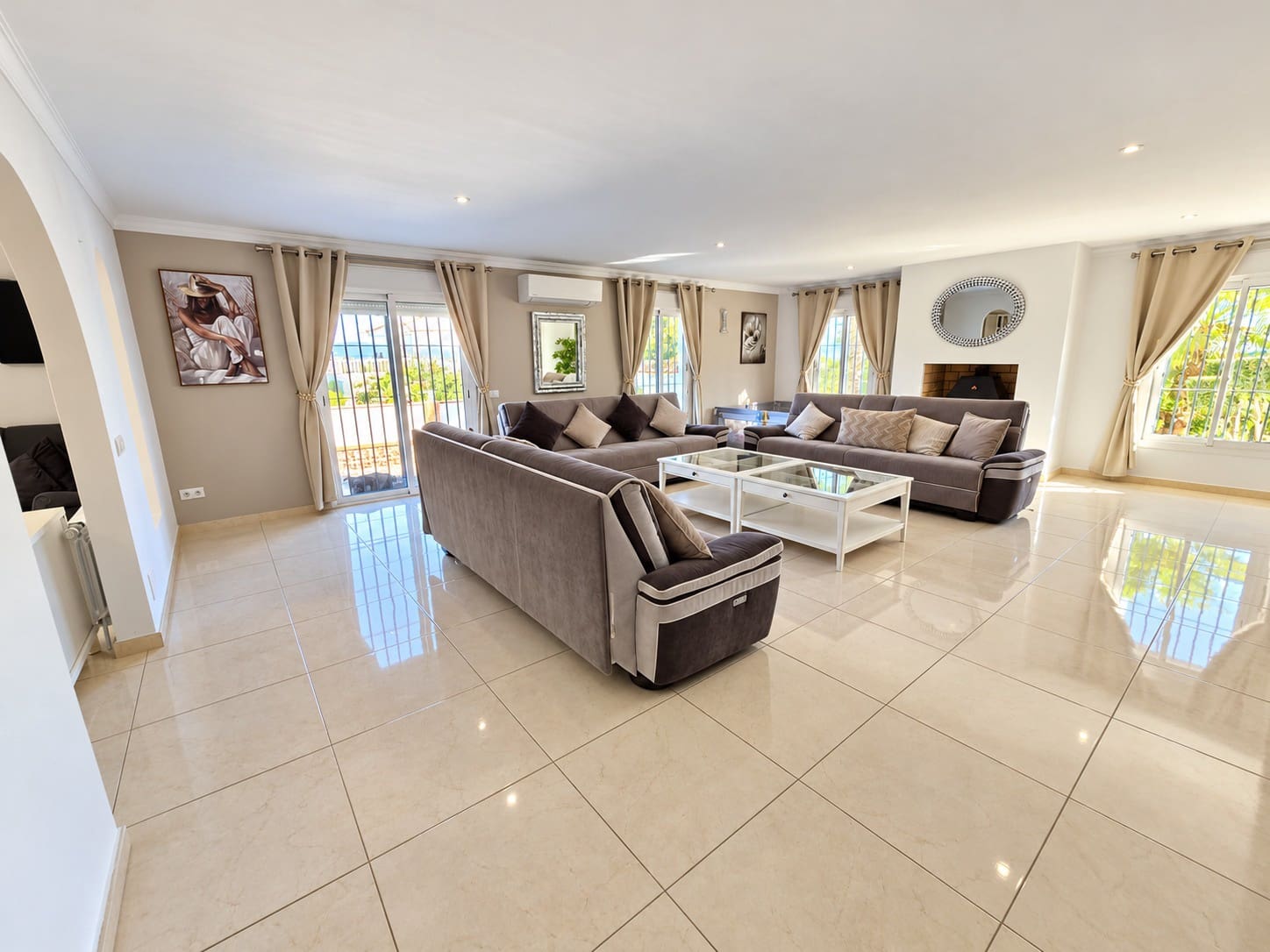 10 Zimmer Villa zu verkaufen in Alhaurin de la Torre mit Pool Garage - 1.500.000 € (Ref: 10166114)