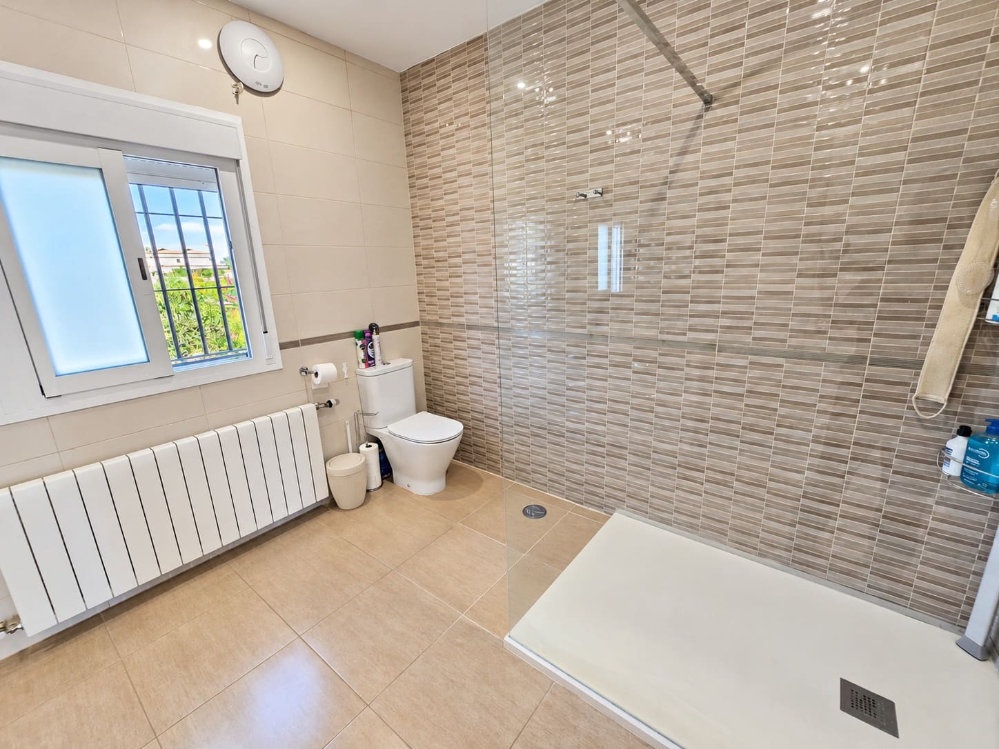 10 Zimmer Villa zu verkaufen in Alhaurin de la Torre mit Pool Garage - 1.500.000 € (Ref: 10166114)