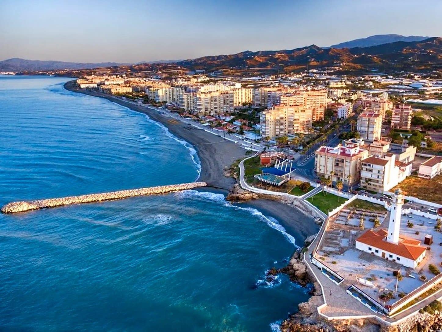 3 bedroom Beach Apartment for sale in Torrox with pool - € 599,000 (Ref: 10168194)