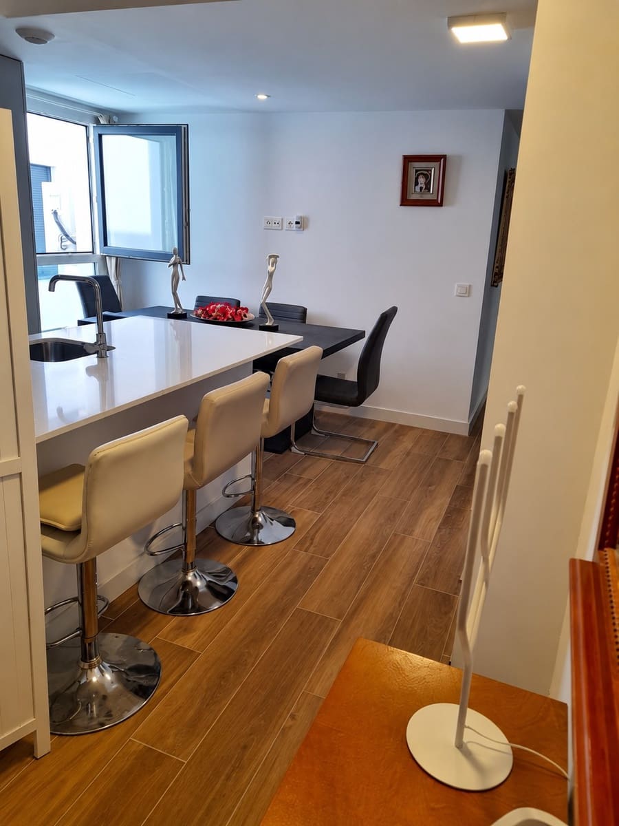 Ático de 4 habitaciones en Málaga ciudad en venta con piscina garaje - 749.000 € (Ref: 10168195)