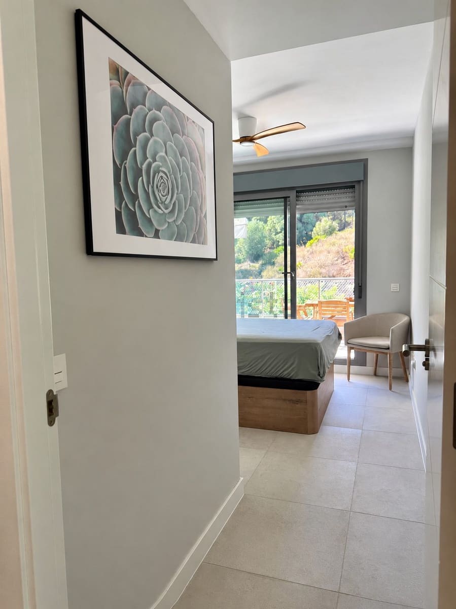 2 soveværelse Strandlejlighed til salg i Mijas med swimmingpool garage - € 460.000 (Ref: 10174369)