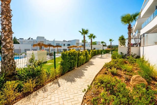 2 soveværelse Strandlejlighed til salg i Mijas med swimmingpool garage - € 460.000 (Ref: 10174369)