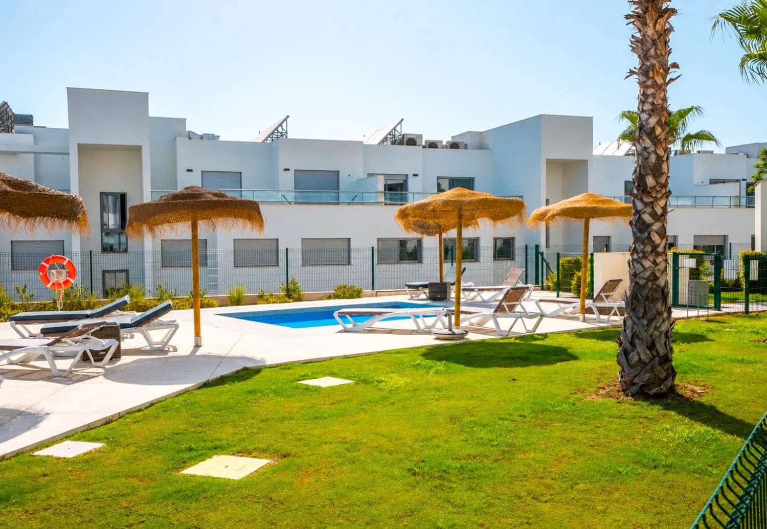 2 soveværelse Strandlejlighed til salg i Mijas med swimmingpool garage - € 460.000 (Ref: 10174369)
