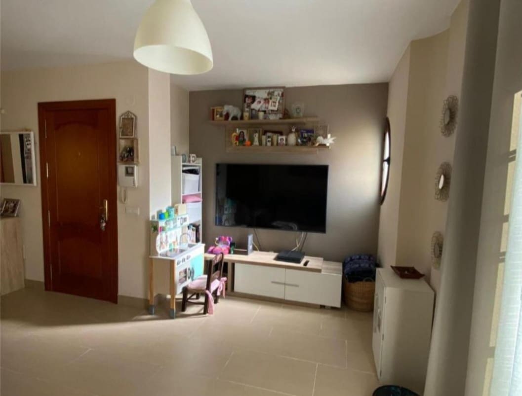 2 makuuhuone Asunto myytävänä paikassa Alhaurin de la Torre mukana 
autotalli - 359 000 € (Ref: 9434775)