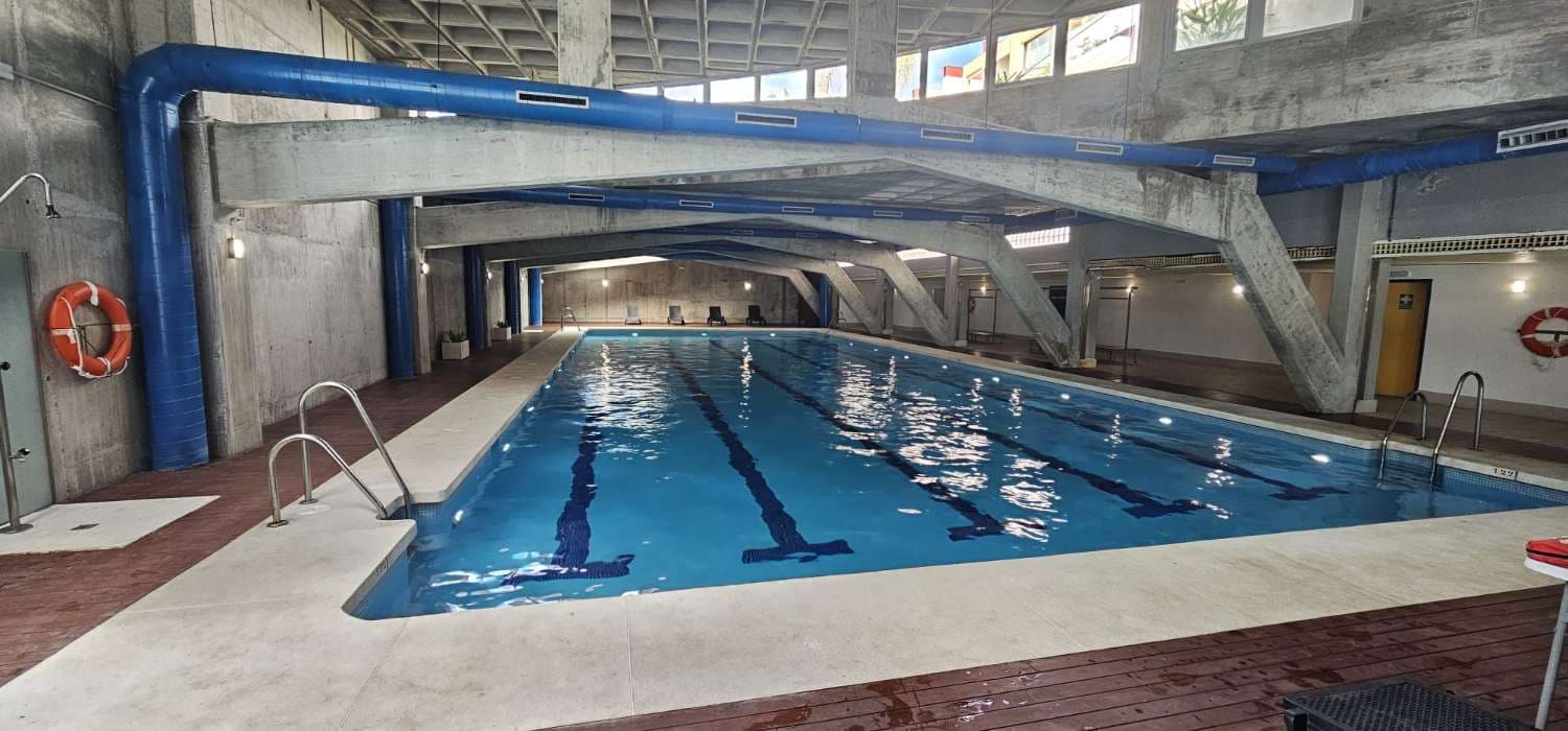 2 bedroom Villa for sale in Benahavis with pool - € 950,000 (Ref: 9434777)