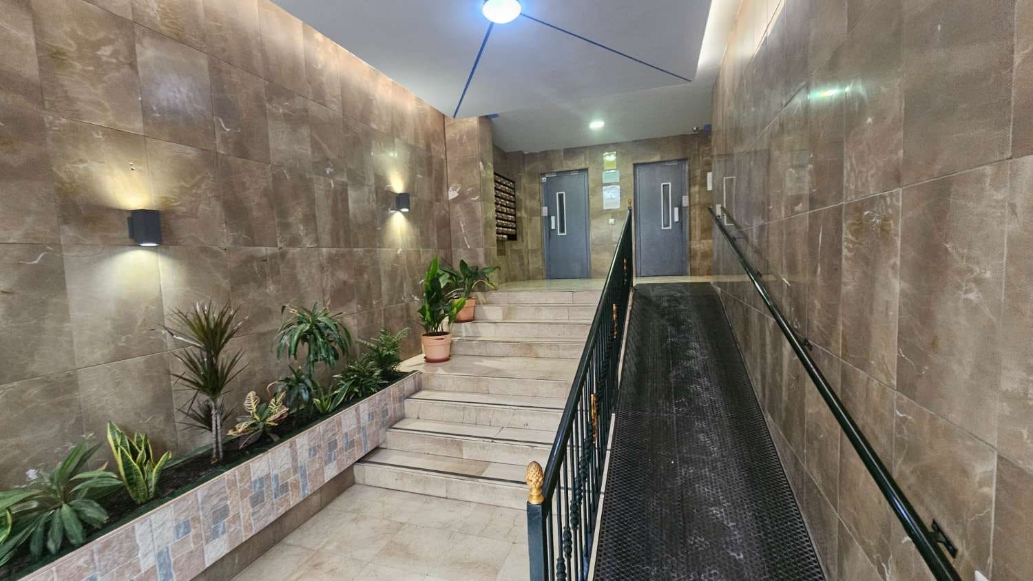 Penthouse para venda em Torremolinos - 164 800 € (Ref: 9434778)