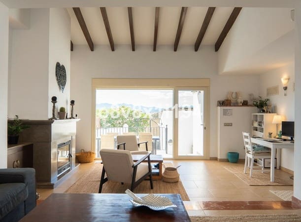 5 bedroom Finca/Country House for sale in Cartama with pool - € 599,000 (Ref: 9434781)