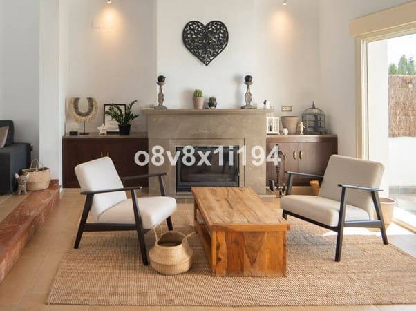 5 bedroom Finca/Country House for sale in Cartama with pool - € 599,000 (Ref: 9434781)