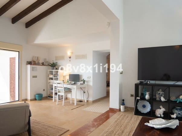 5 bedroom Finca/Country House for sale in Cartama with pool - € 599,000 (Ref: 9434781)