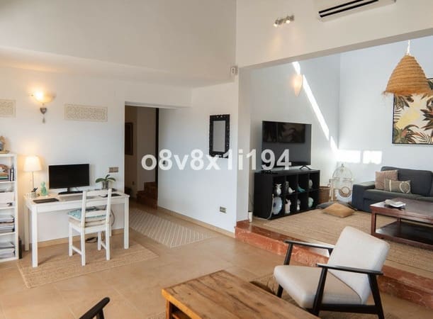 5 bedroom Finca/Country House for sale in Cartama with pool - € 599,000 (Ref: 9434781)