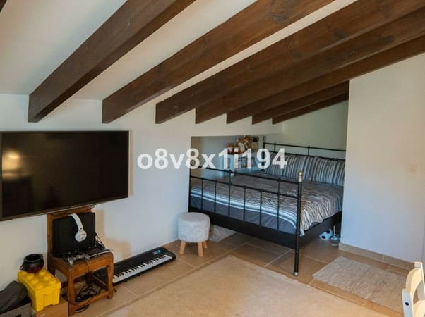 5 bedroom Finca/Country House for sale in Cartama with pool - € 599,000 (Ref: 9434781)