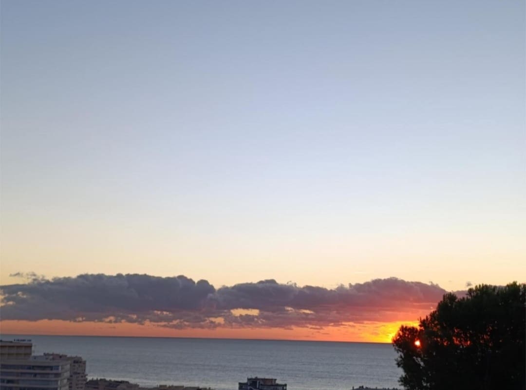 2 Zimmer Strandapartment zu verkaufen in Fuengirola mit Pool - 283.250 € (Ref: 9434782)