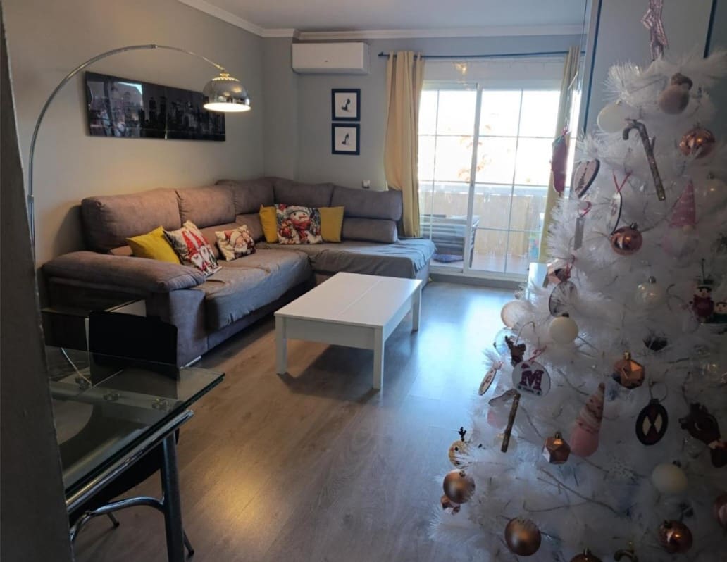 2 Zimmer Strandapartment zu verkaufen in Fuengirola mit Pool - 283.250 € (Ref: 9434782)