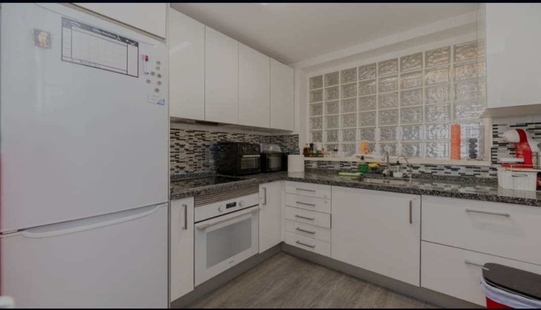 2 Zimmer Strandapartment zu verkaufen in Fuengirola mit Pool - 283.250 € (Ref: 9434782)