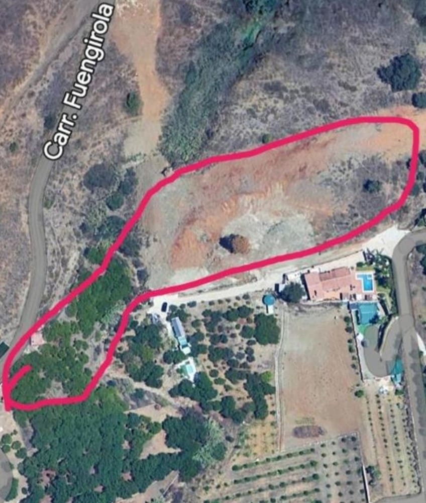 Finca/Country House for sale in Alhaurin el Grande - € 115,000 (Ref: 9434784)