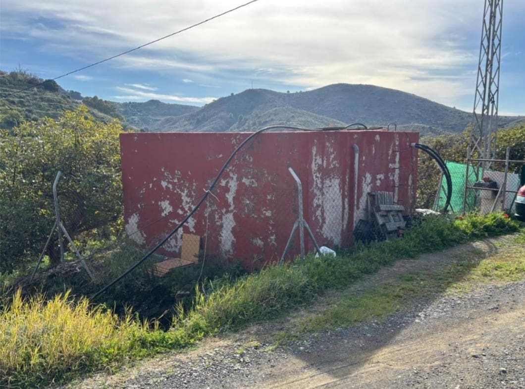 Finca/Country House for sale in Alhaurin el Grande - € 115,000 (Ref: 9434784)