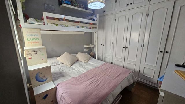 1 makuuhuone Ranta-asunto myytävänä paikassa Alhaurín de la Torre - 194 900 € (Ref: 9434785)