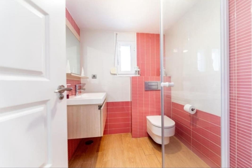 6 bedroom Villa for sale in Alhaurin de la Torre with pool - € 795,000 (Ref: 9434786)