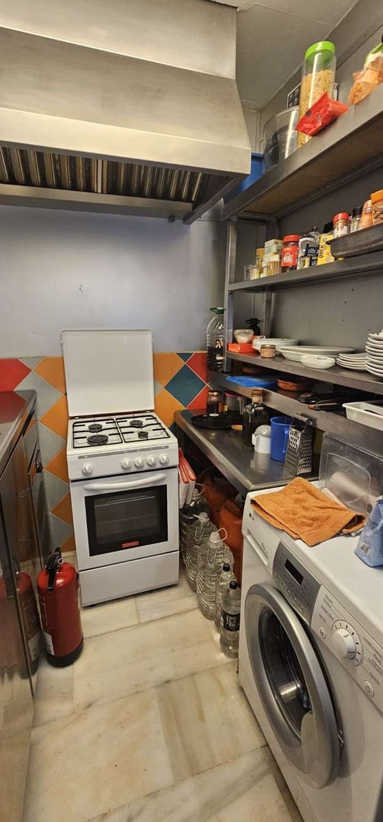 1 sypialnia Apartament przy plaży na sprzedaż w Fuengirola - 216 300 € (Ref: 9434787)