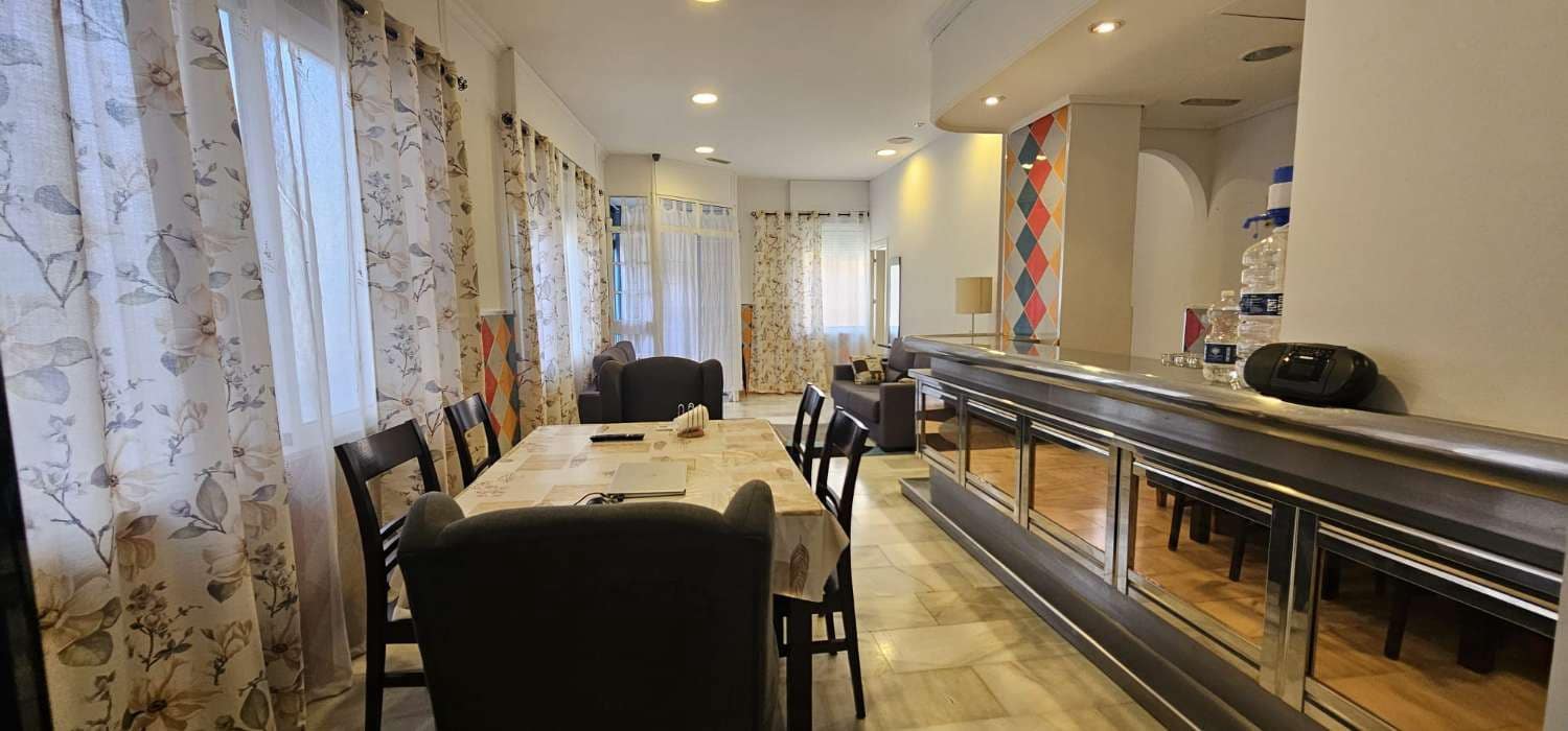 1 sypialnia Apartament przy plaży na sprzedaż w Fuengirola - 216 300 € (Ref: 9434787)