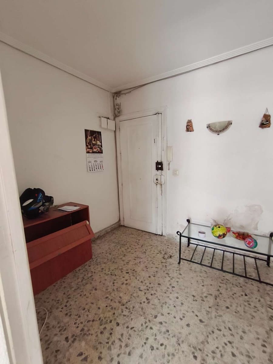 3 Zimmer Wohnung zu verkaufen in Malaga Stadt - 400.000 € (Ref: 9434789)
