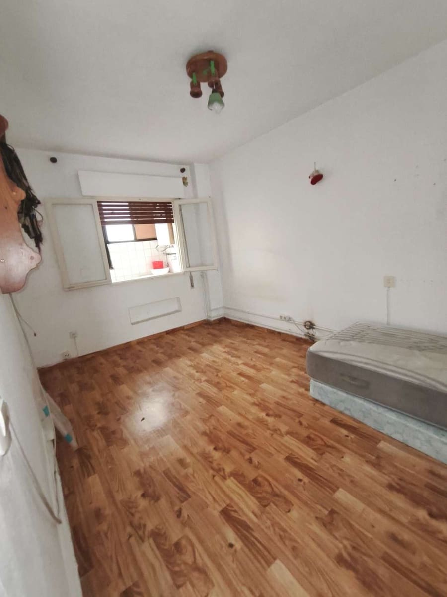 3 Zimmer Wohnung zu verkaufen in Malaga Stadt - 400.000 € (Ref: 9434789)