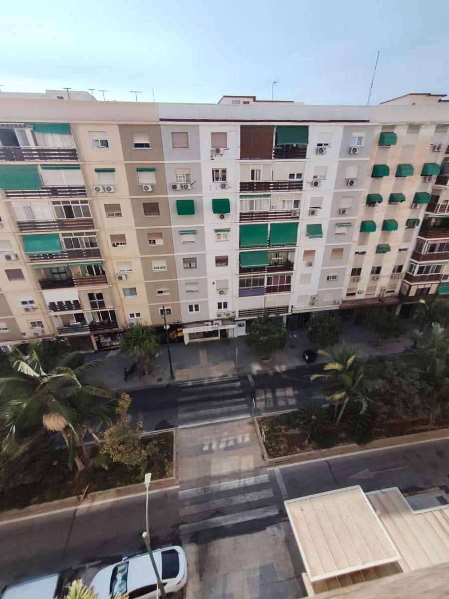 3 Zimmer Wohnung zu verkaufen in Malaga Stadt - 400.000 € (Ref: 9434789)