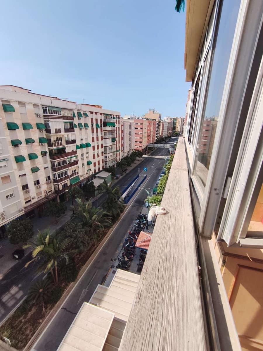 3 Zimmer Wohnung zu verkaufen in Malaga Stadt - 400.000 € (Ref: 9434789)