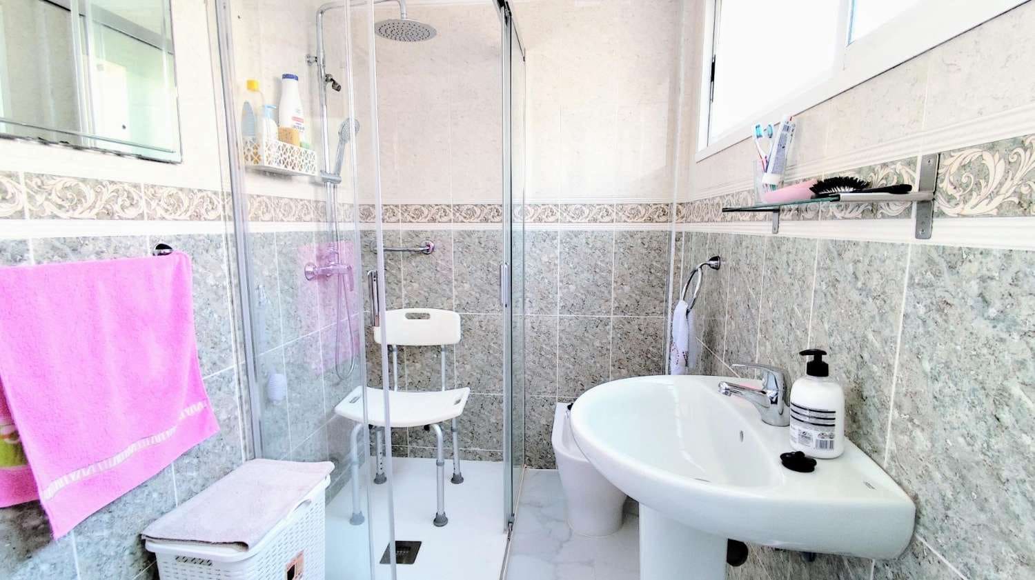 1 Zimmer Strandapartment zu verkaufen in Torremolinos mit Pool - 211.000 € (Ref: 9434790)