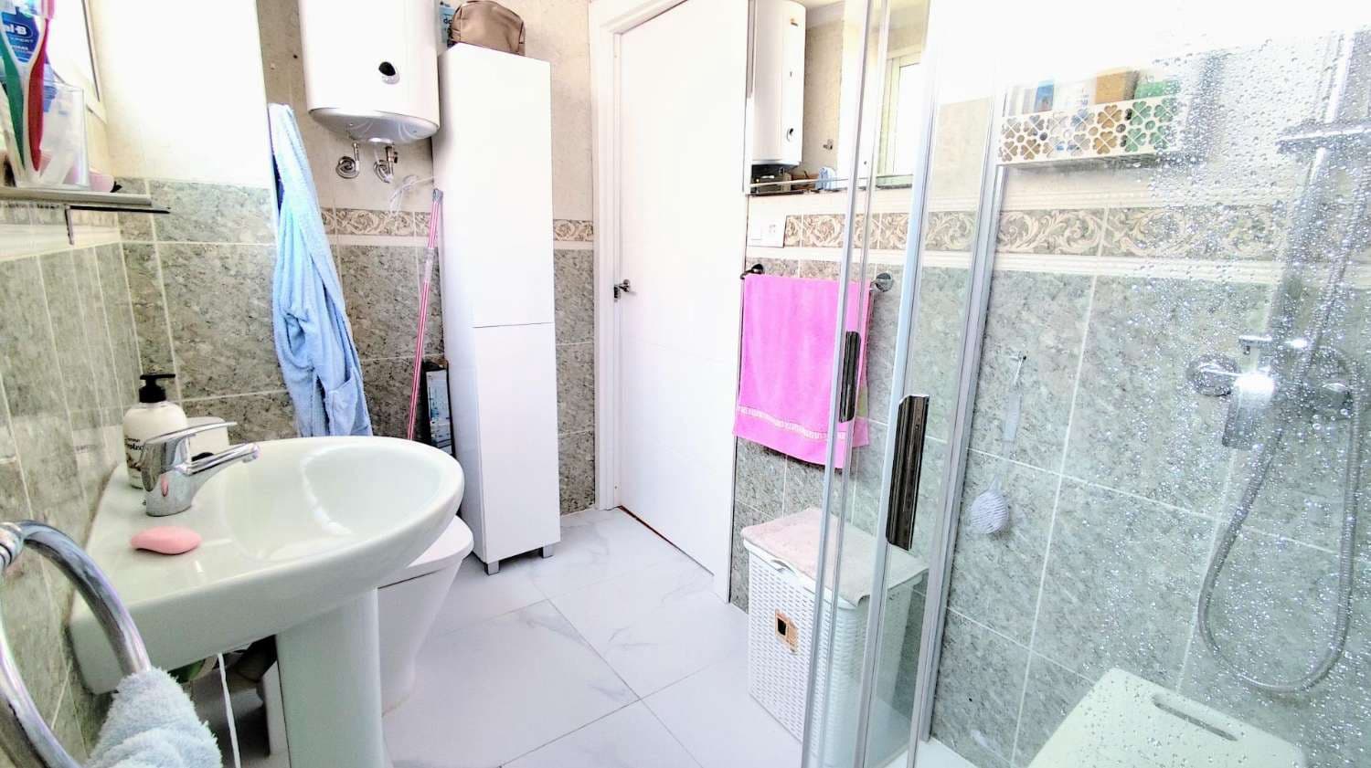 1 Zimmer Strandapartment zu verkaufen in Torremolinos mit Pool - 211.000 € (Ref: 9434790)