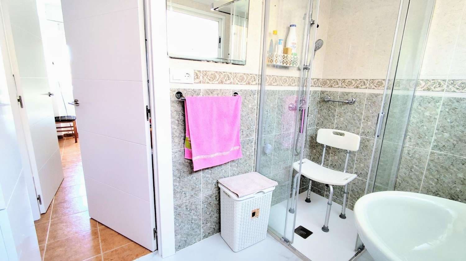 1 Zimmer Strandapartment zu verkaufen in Torremolinos mit Pool - 211.000 € (Ref: 9434790)