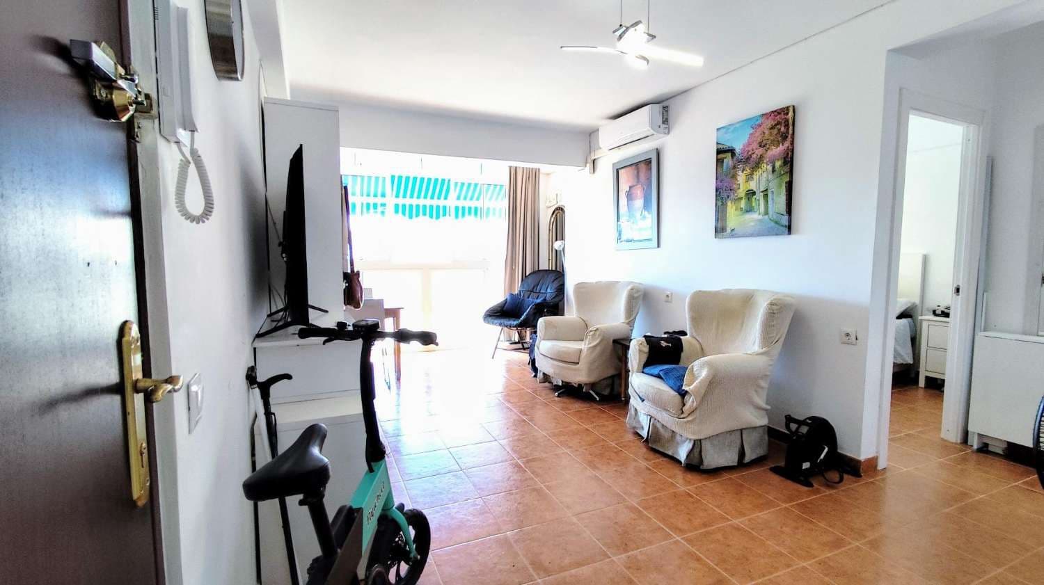 1 Zimmer Strandapartment zu verkaufen in Torremolinos mit Pool - 211.000 € (Ref: 9434790)
