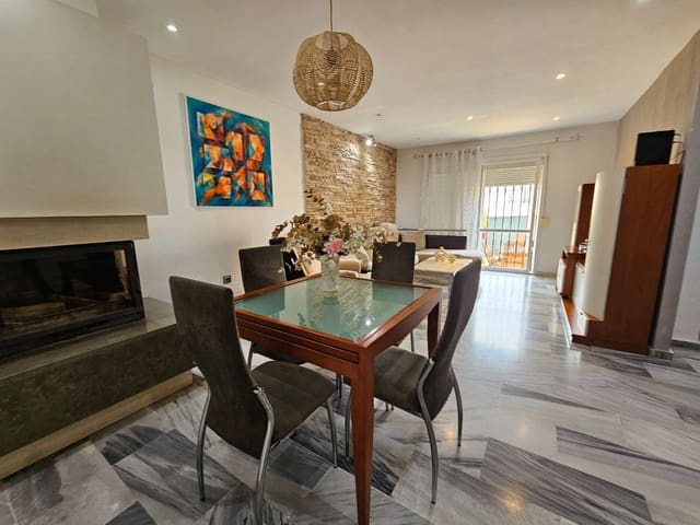 Adosado de 4 habitaciones en Alhaurín de la Torre en venta con piscina garaje - 410.000 € (Ref: 9434791)