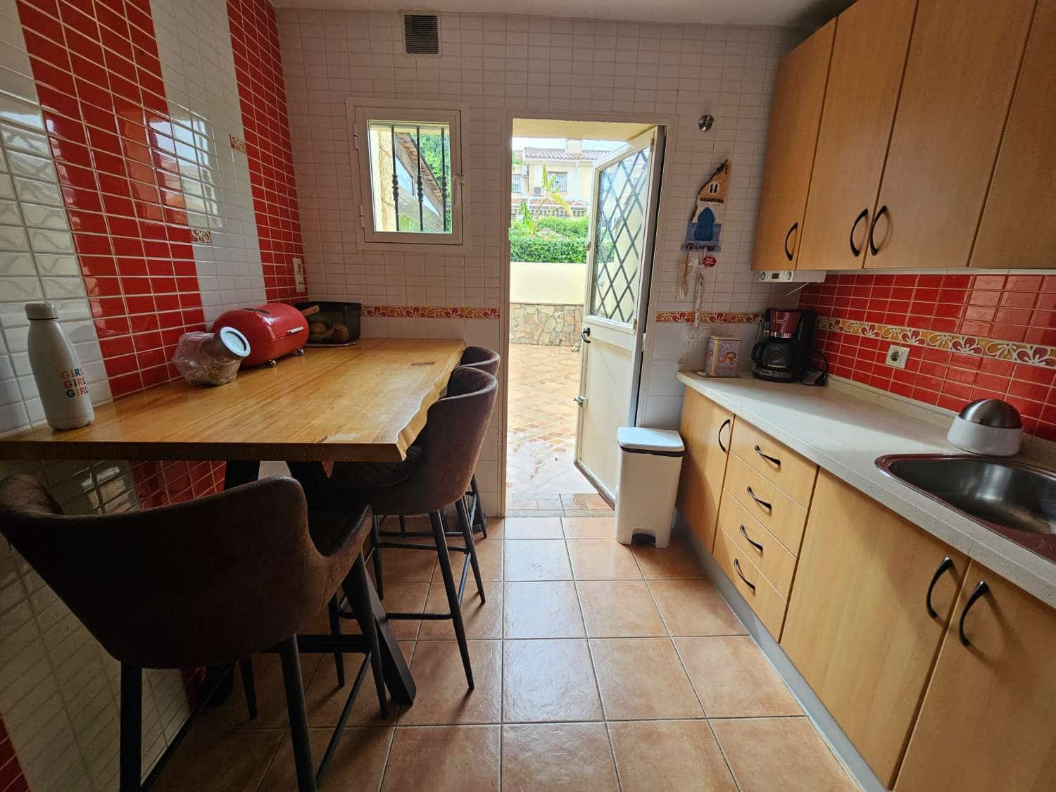 Adosado de 4 habitaciones en Alhaurín de la Torre en venta con piscina garaje - 410.000 € (Ref: 9434791)