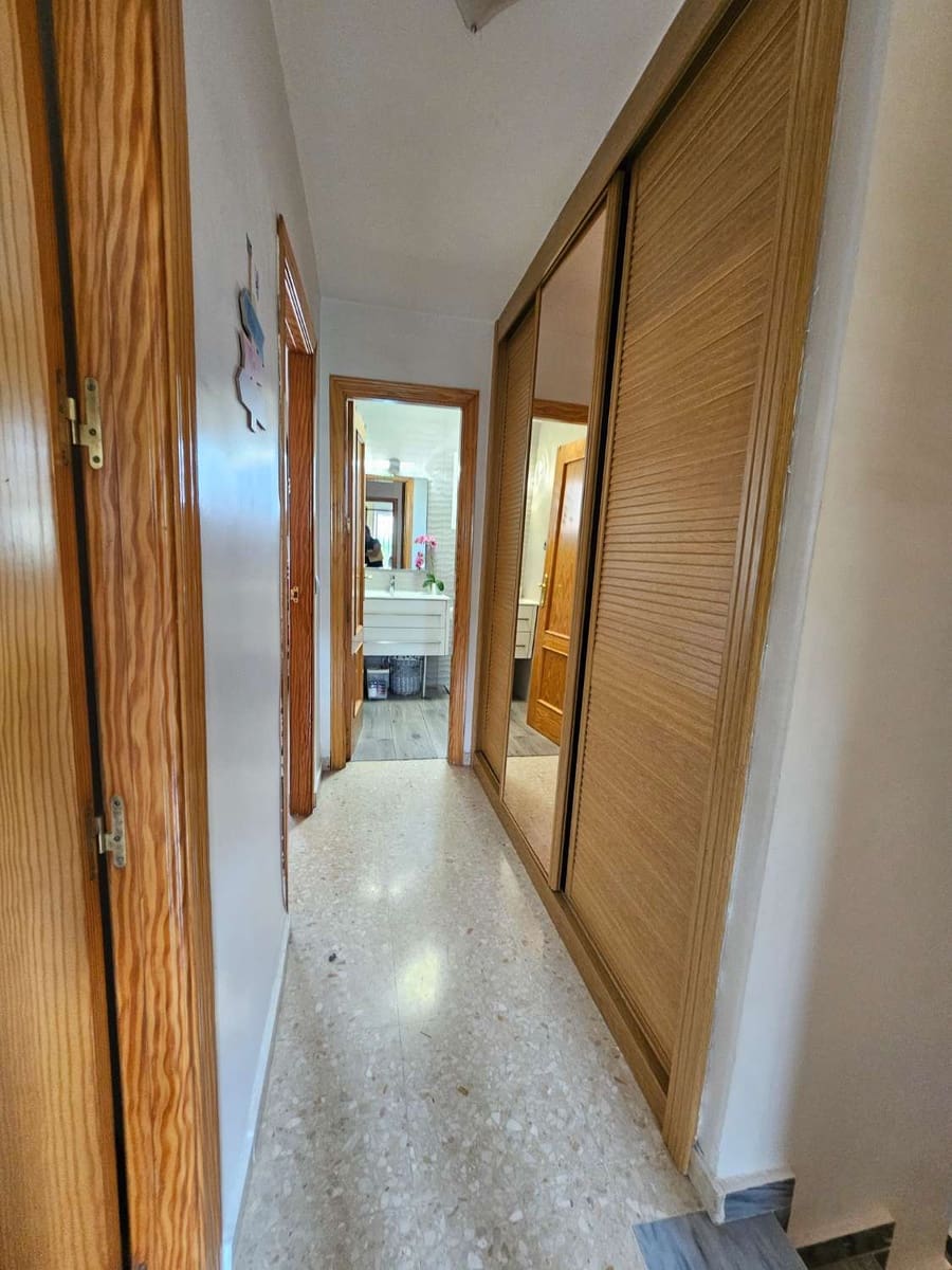 Adosado de 4 habitaciones en Alhaurín de la Torre en venta con piscina garaje - 410.000 € (Ref: 9434791)