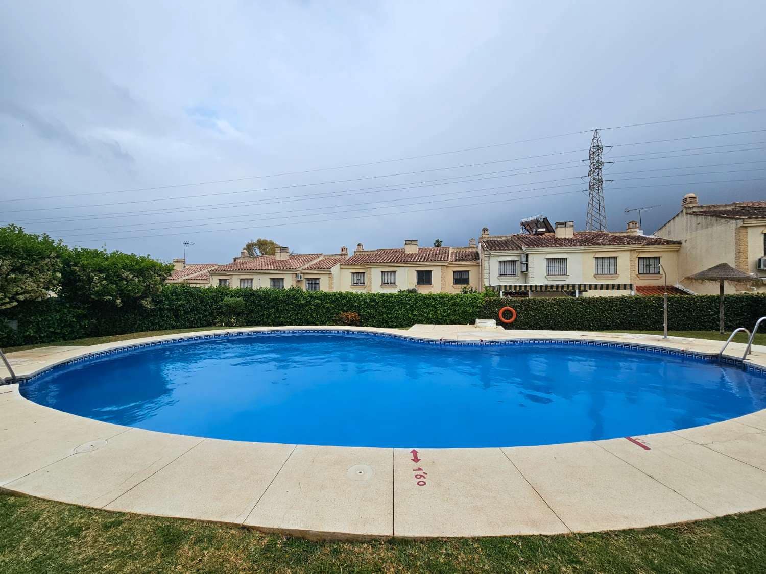 Adosado de 4 habitaciones en Alhaurín de la Torre en venta con piscina garaje - 410.000 € (Ref: 9434791)