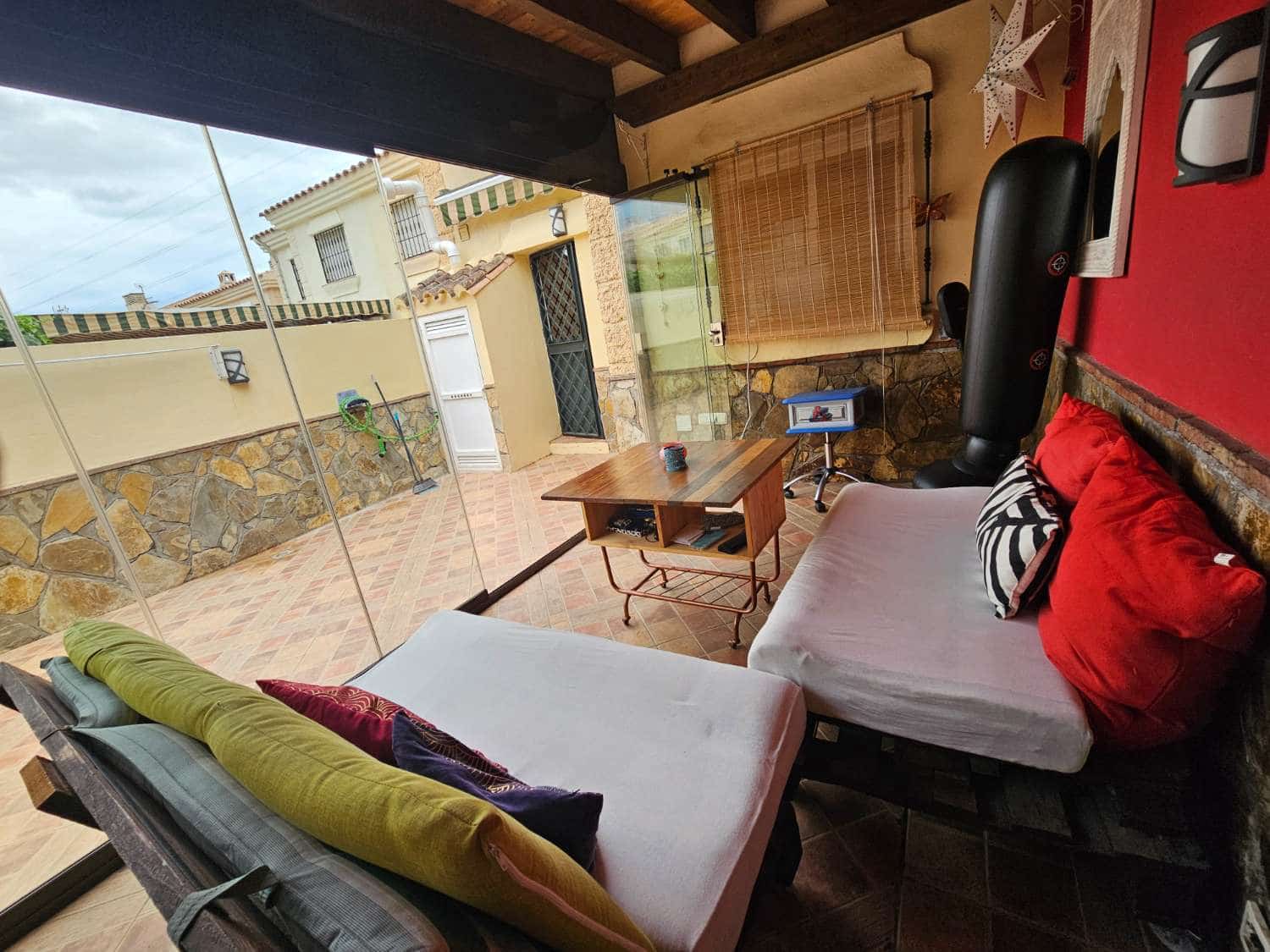 Adosado de 4 habitaciones en Alhaurín de la Torre en venta con piscina garaje - 410.000 € (Ref: 9434791)