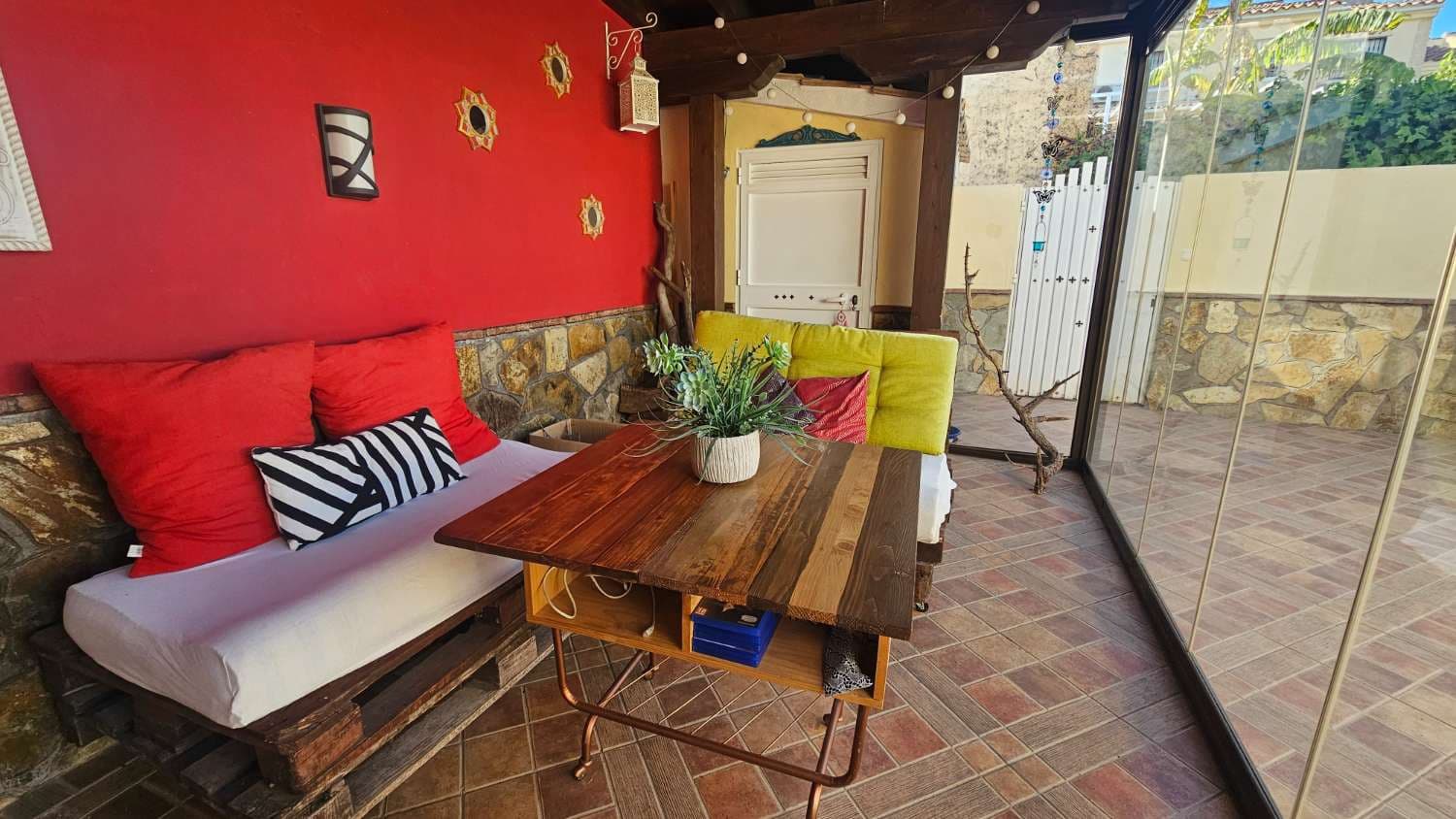 4 makuuhuone Rivitalo myytävänä paikassa Alhaurin de la Torre mukana uima-altaan 
autotalli - 416 000 € (Ref: 9434791)