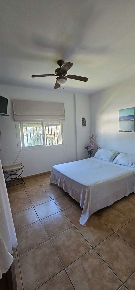 3 bedroom Villa for sale in Alhaurin de la Torre with pool garage - € 560,000 (Ref: 9434793)