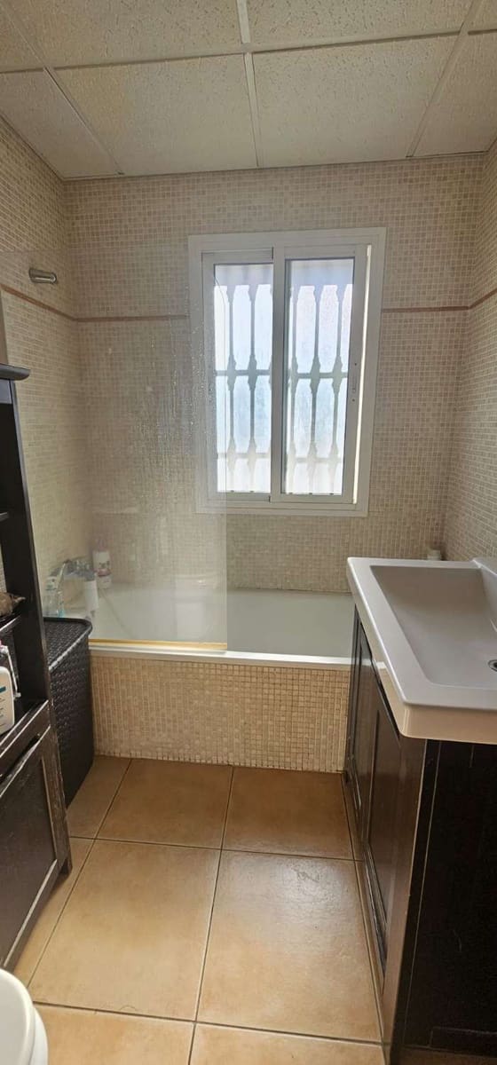 3 bedroom Villa for sale in Alhaurin de la Torre with pool garage - € 560,000 (Ref: 9434793)