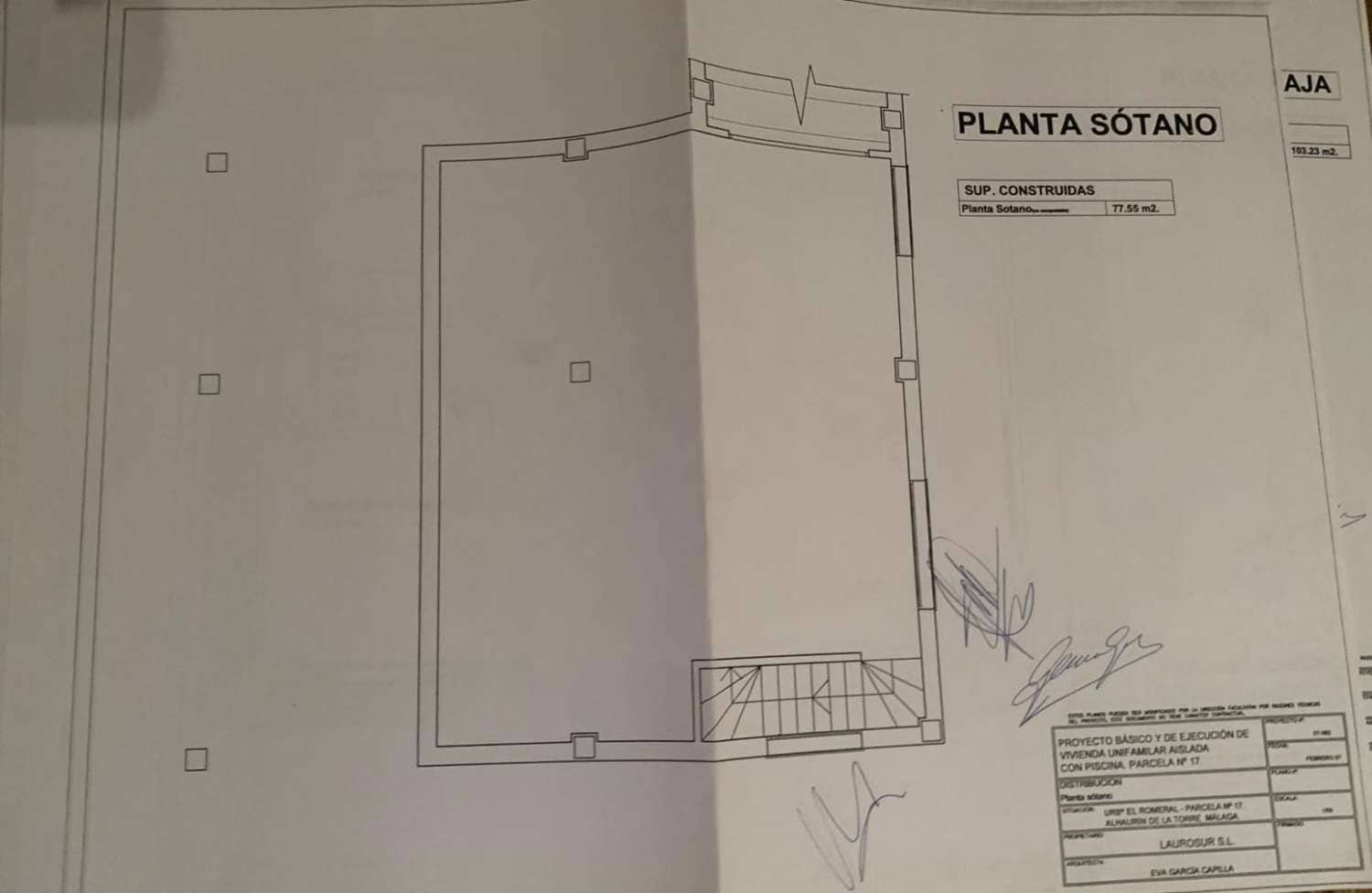 3 bedroom Villa for sale in Alhaurin de la Torre with pool garage - € 560,000 (Ref: 9434793)