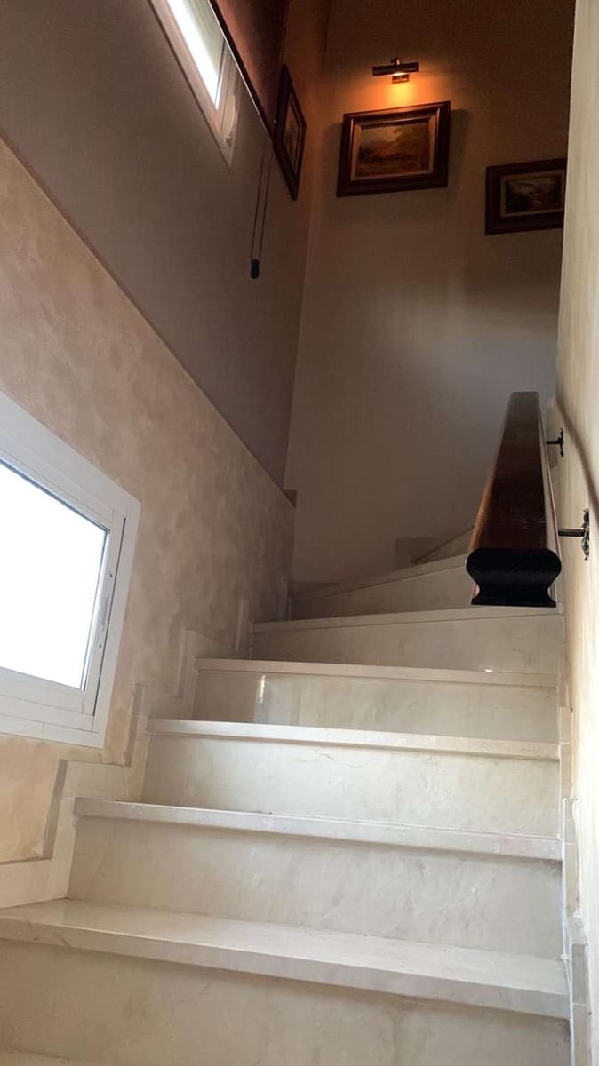 3 bedroom Villa for sale in Alhaurin de la Torre with pool garage - € 560,000 (Ref: 9434793)