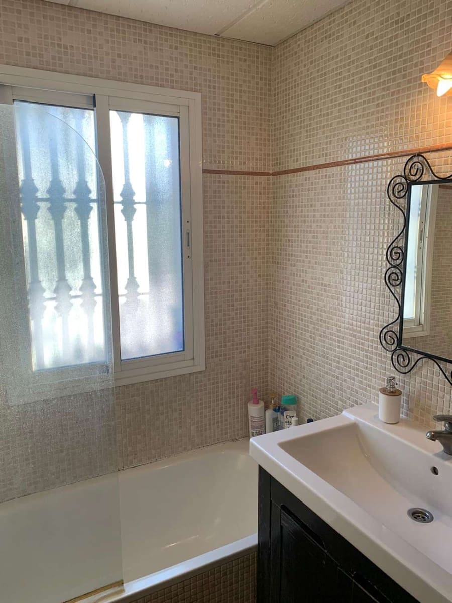 3 bedroom Villa for sale in Alhaurin de la Torre with pool garage - € 560,000 (Ref: 9434793)