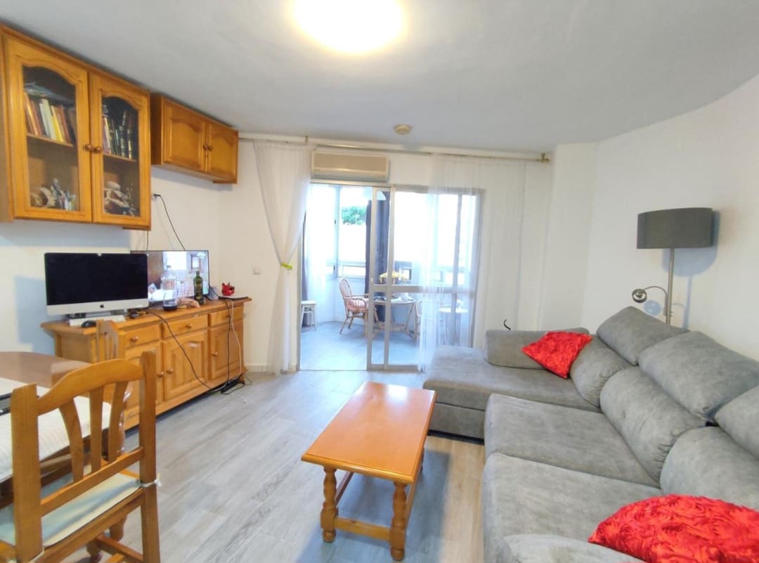 2 Zimmer Strandapartment zu verkaufen in Torremolinos - 243.000 € (Ref: 9434801)