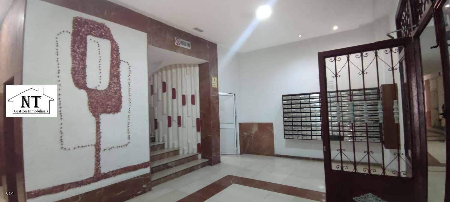 2 Zimmer Strandapartment zu verkaufen in Torremolinos - 243.000 € (Ref: 9434801)