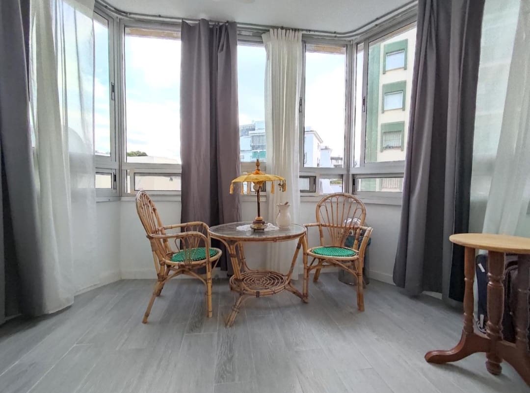 2 Zimmer Strandapartment zu verkaufen in Torremolinos - 243.000 € (Ref: 9434801)