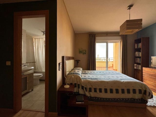 4 quarto Penthouse para venda em Torremolinos com piscina garagem - 599 000 € (Ref: 9434805)