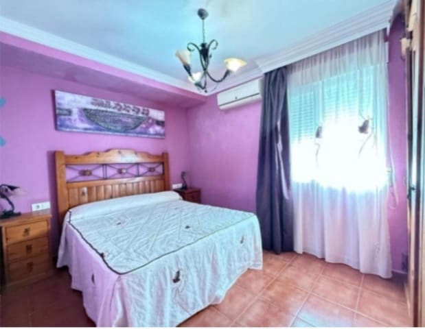 Adosado de 4 habitaciones en Cártama en venta con piscina garaje - 309.000 € (Ref: 9434807)